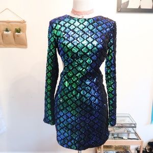 FOREVER 21 SEQUINED MERMAID PRINT DRESS